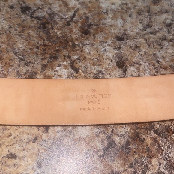 Louis Vuitton LV Initiales Leather Belt - Picture 5 of 5
